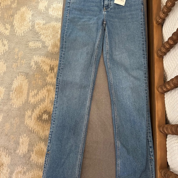 Zara Size 8 (40) Hi Rise Split Skinny Jeans NWT - Picture 4 of 6